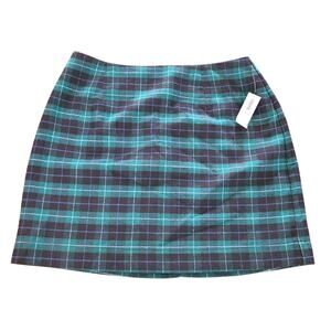 NWT Old Navy Womens Green Tartan Plaid Soft Comfy Size 2 Skirt Academia Holiday